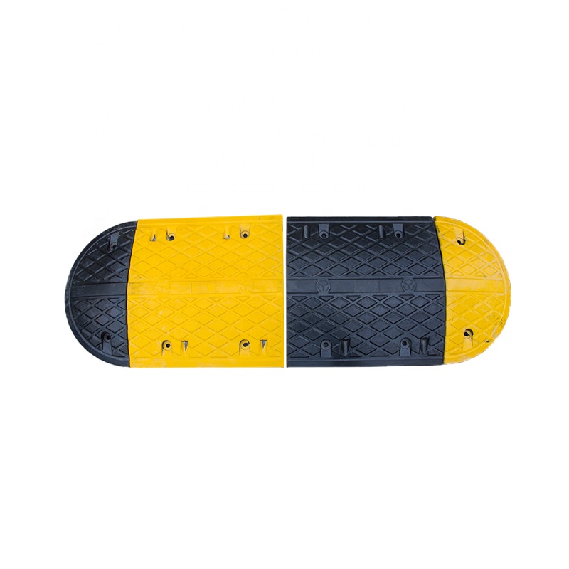 Резиновый отбойник на шоссе, пластиковый светоотражающий черный желтый выключатель скорости или лежачий полицейский